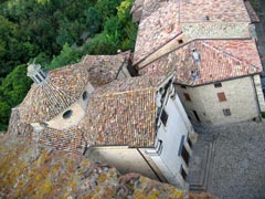 Il Borgo, visto dalle mura